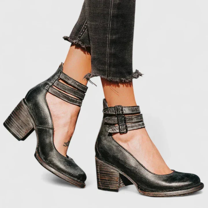 JANELIS | ELEGANT HEELS