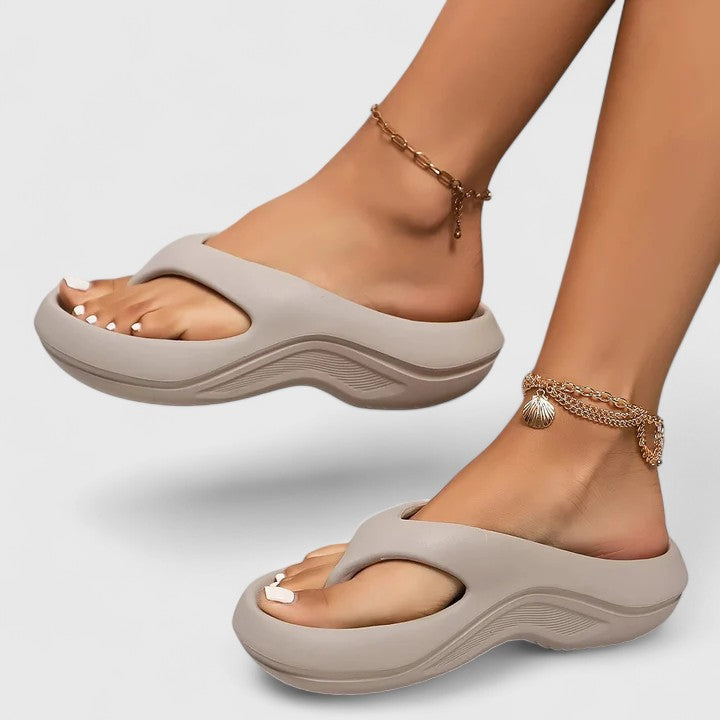 JULIETTE | ORTHOPEDIC SLIDE SANDALS