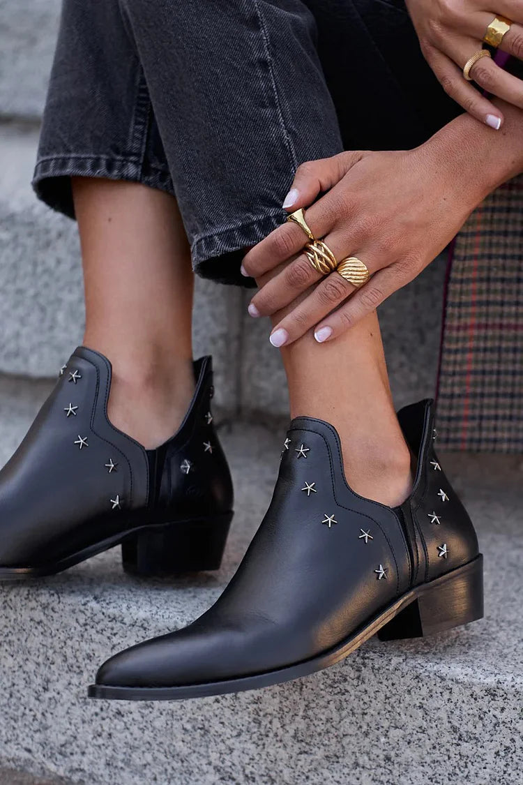  SADIE | STAR-STUDDED POINTED BOOTS