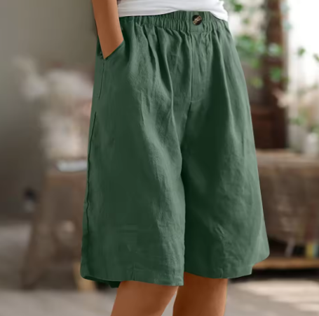 SUSAN | CHIC EVERYDAY SHORTS