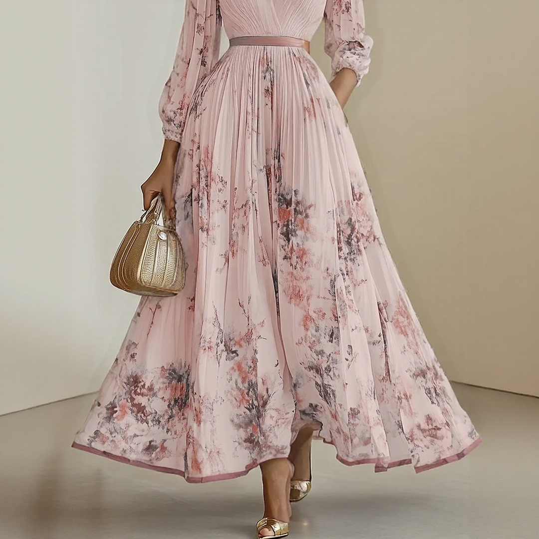 ELARA | DRESS WITH SOFT V-NECK