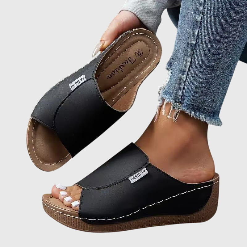 ESTHER | STYLISH ORTHOPEDIC SANDALS